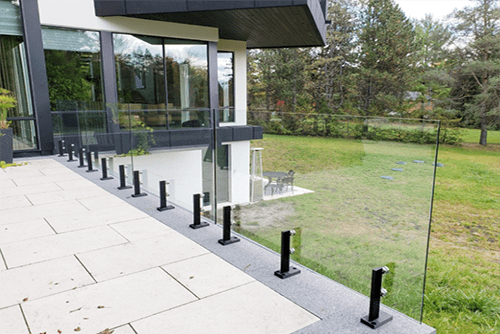 Exterior deck glass railings