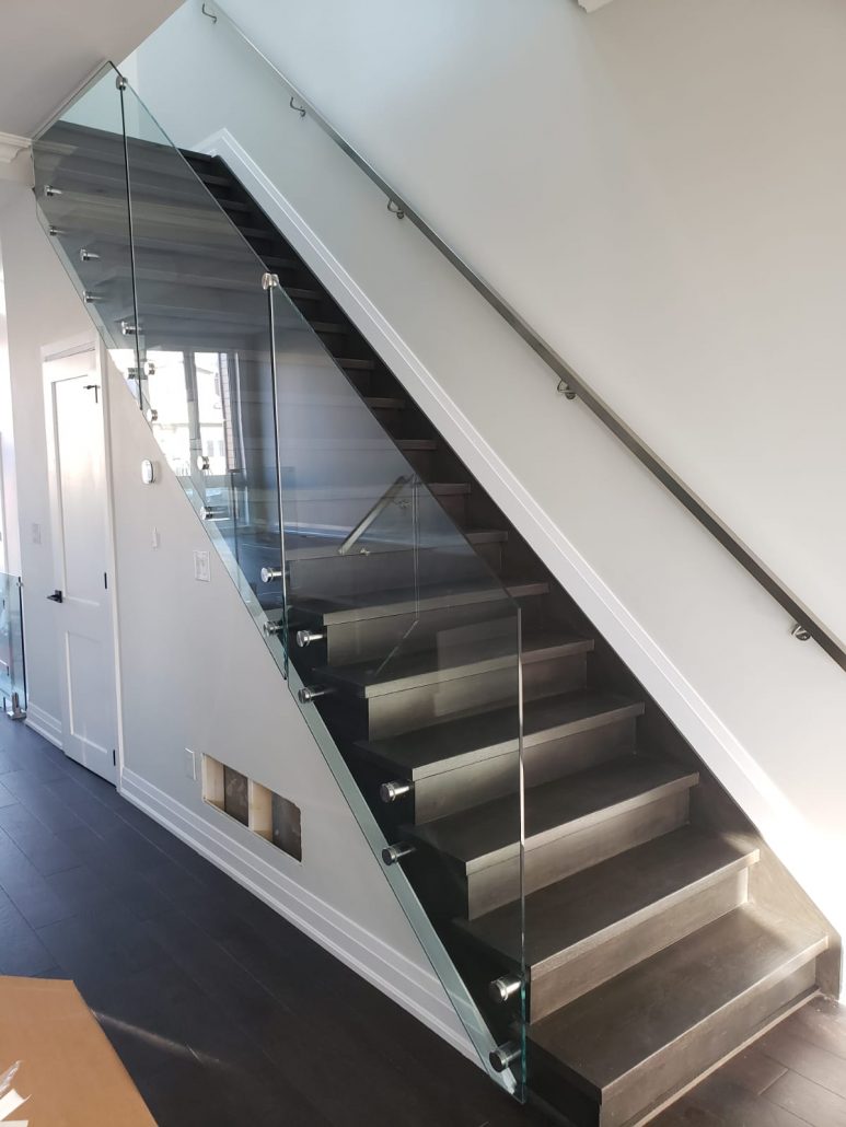 The Best Interior Glass Stair Railing Installations Toronto And Gta